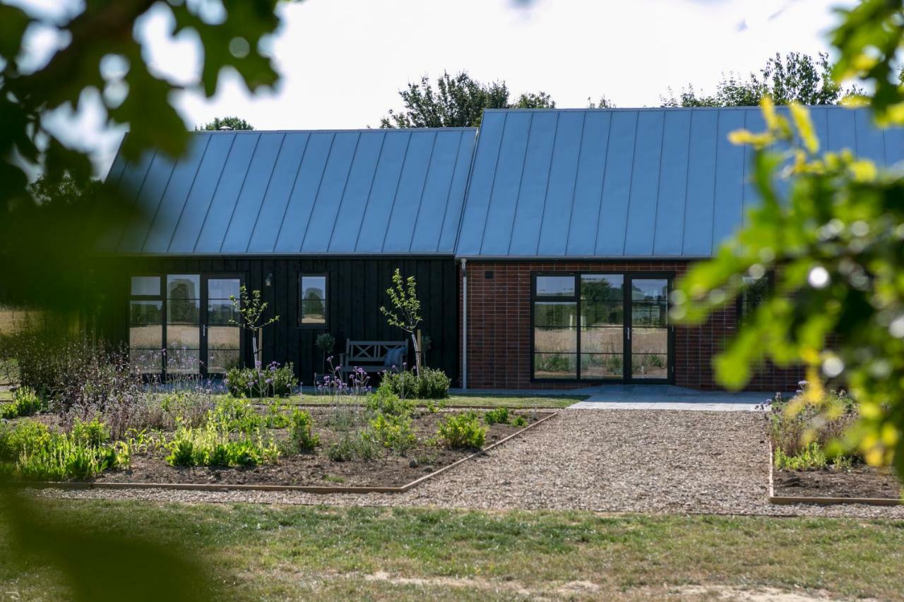 הוילה בישופס סטורטפורד The Fieldbarns At Bullocks Farm מראה חיצוני תמונה